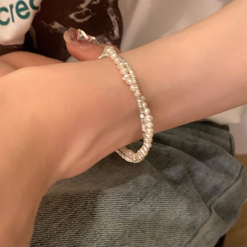 Korean-style fashionable and niche heavy craftsmanship pearl silver bead beaded bracelet for women, light luxury, exquisite and versatile. A perfect accessory for your best friend pic 5