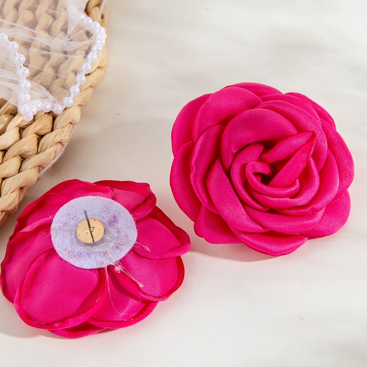 欧美跨境饰品时尚不规则立体花朵设计耳饰夸张彩色烤漆花瓣耳环详情41