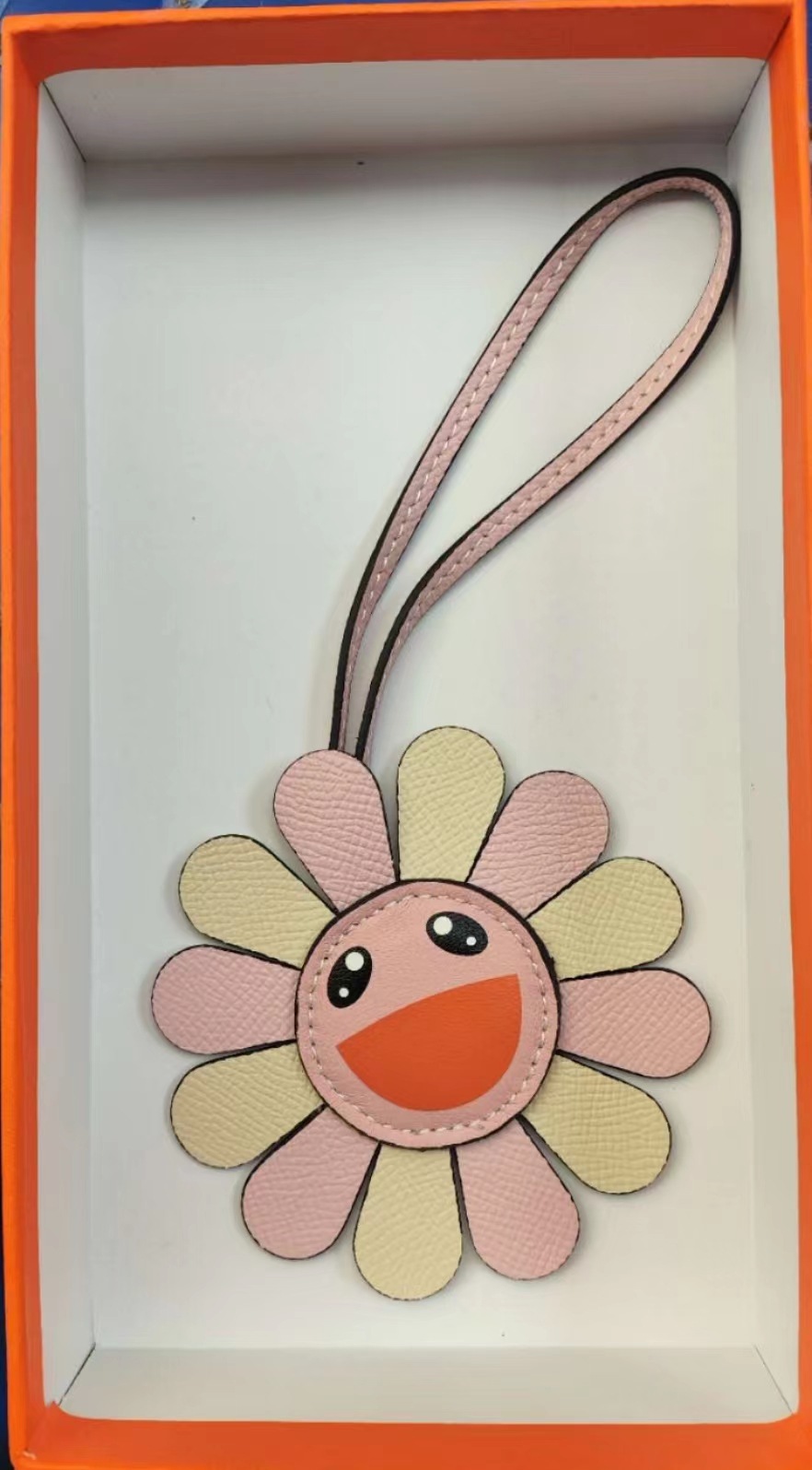 Genuine leather sunflower bag pendant, car pendant, can be matched with platinum, vegetable basket and other bags pic 11