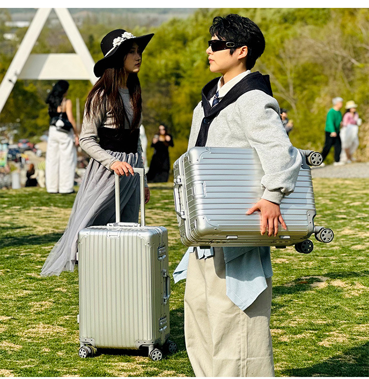 镁铝合金拉杆箱20寸登机箱旅行箱28寸平湖行李箱密码箱锁扣箱包详情8