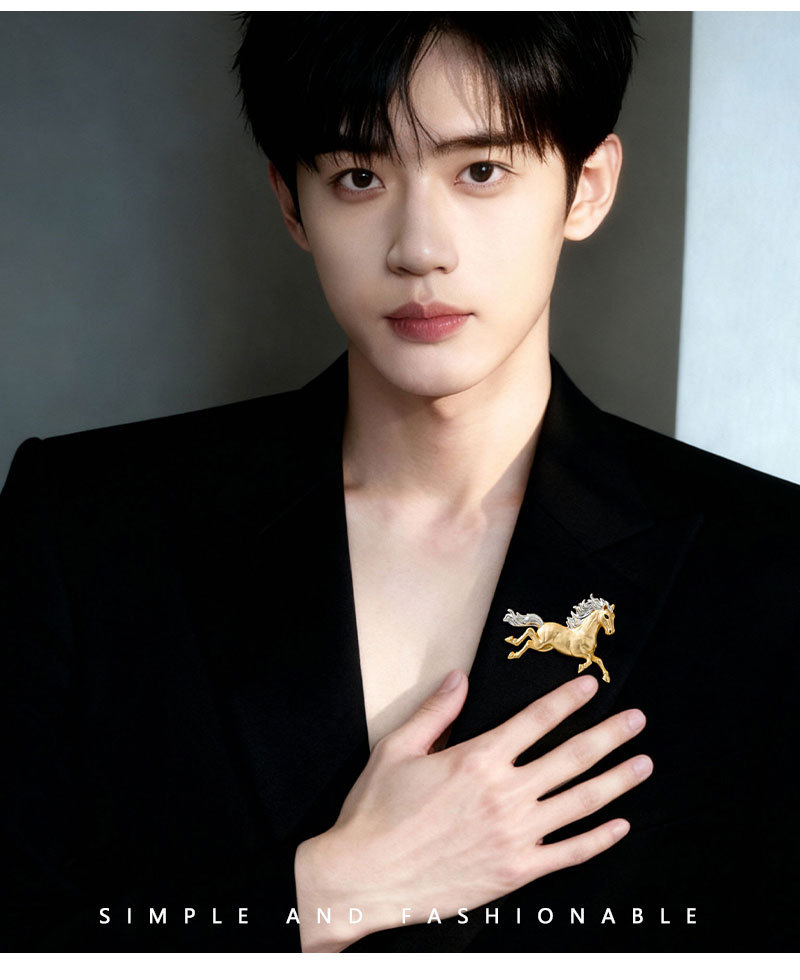 High-end two-color gold three-dimensional horse brooch, good luck for the New Year immediately, zodiac horse brooch gift, perfect choice for both men and women pic 10