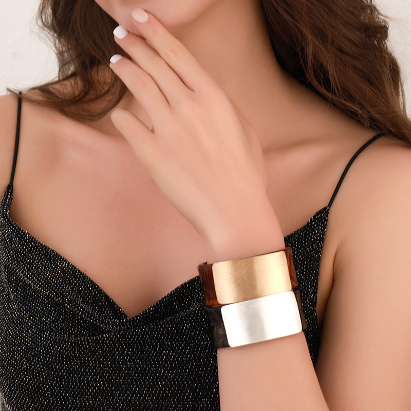 New cross-border retro resin metal spliced open bracelet, wide version fashionable foreign trade bracelet, exclusive for Europe and America pic 10