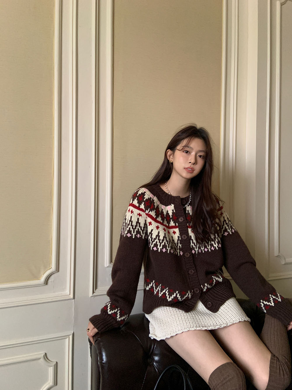 费尔岛复古美式少女撞色波普提花单排扣针织开衫厚实保暖毛衣外套详情26