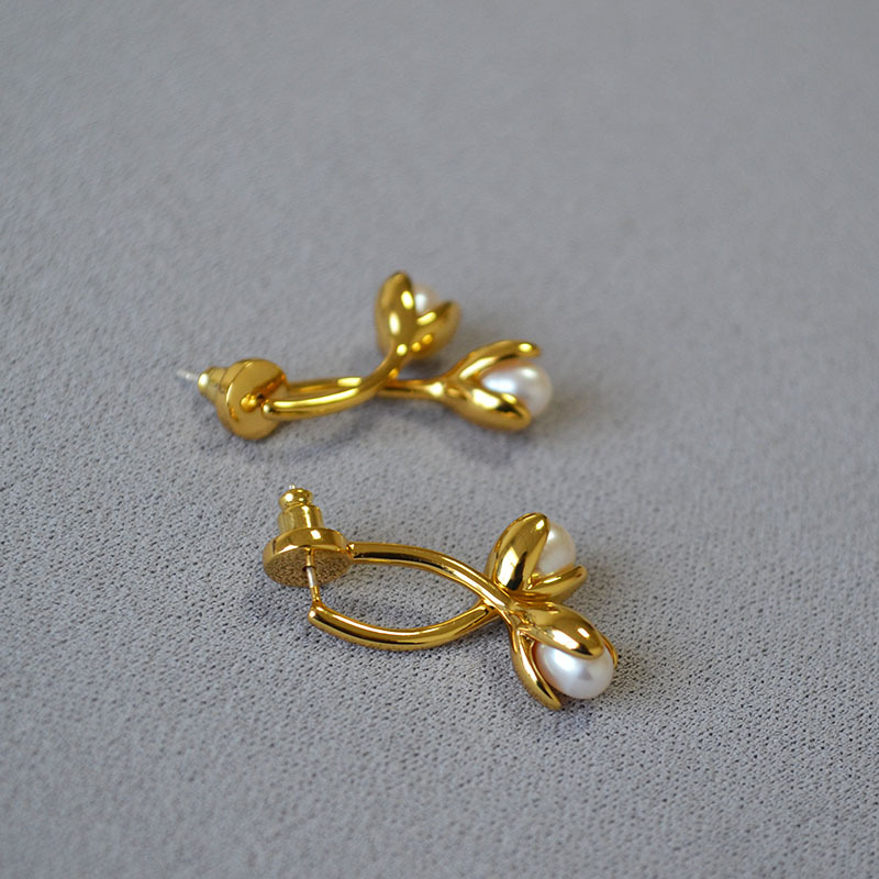 日韩小巧时尚简约淡水珍珠花苞花朵精致优雅高级感可拆卸耳钉耳饰详情5