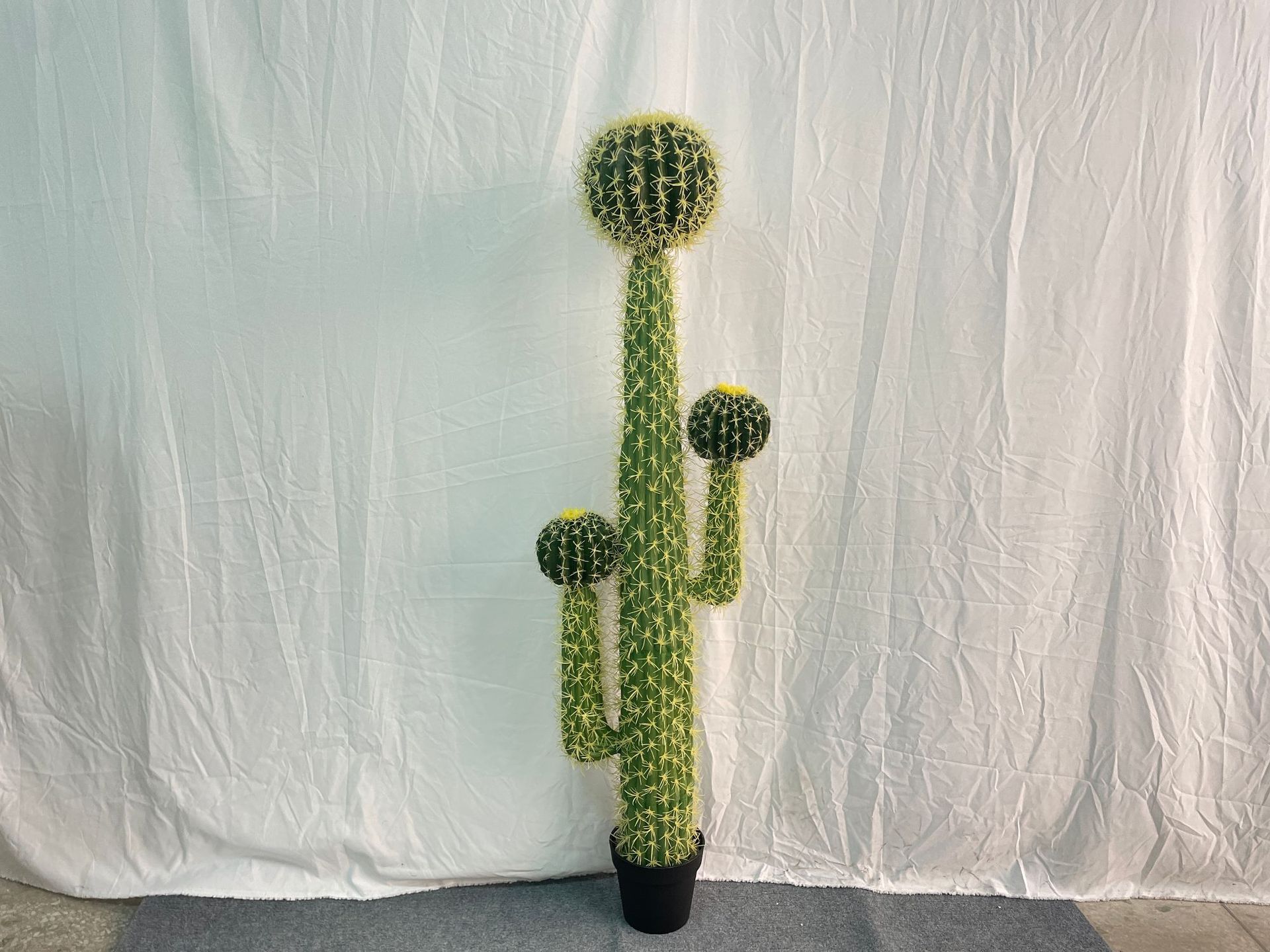 Fuente de suministro transfronterizo de fábrica de alta simulación cactus failing man columna resistente a la caída libre de mantenimiento decoración interior y exterior pic 8