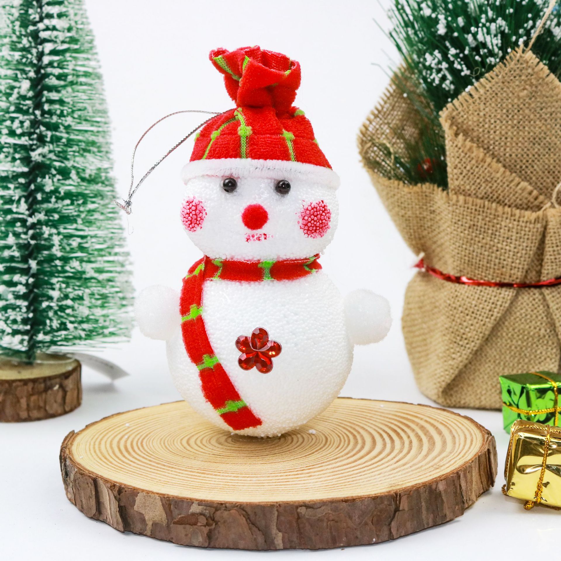 Christmas foam snowman three-dimensional decoration 12x9cm, single shopping mall hotel scene arrangement, Christmas decoration supplies, office culture, Christmas supplies pic 3