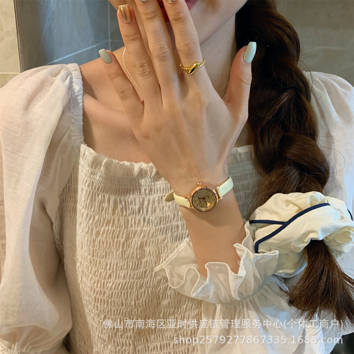 网红小众法式小表盘细带手表女学生文艺小清新女表石英表直播爆款详情25