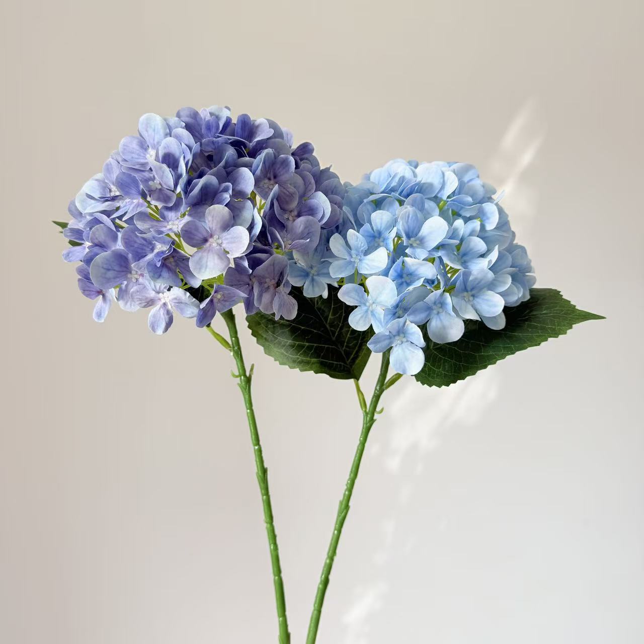 高端仿真绣球花婚庆婚礼布置家居客厅摆件插花装饰假花绣球仿真花详情17