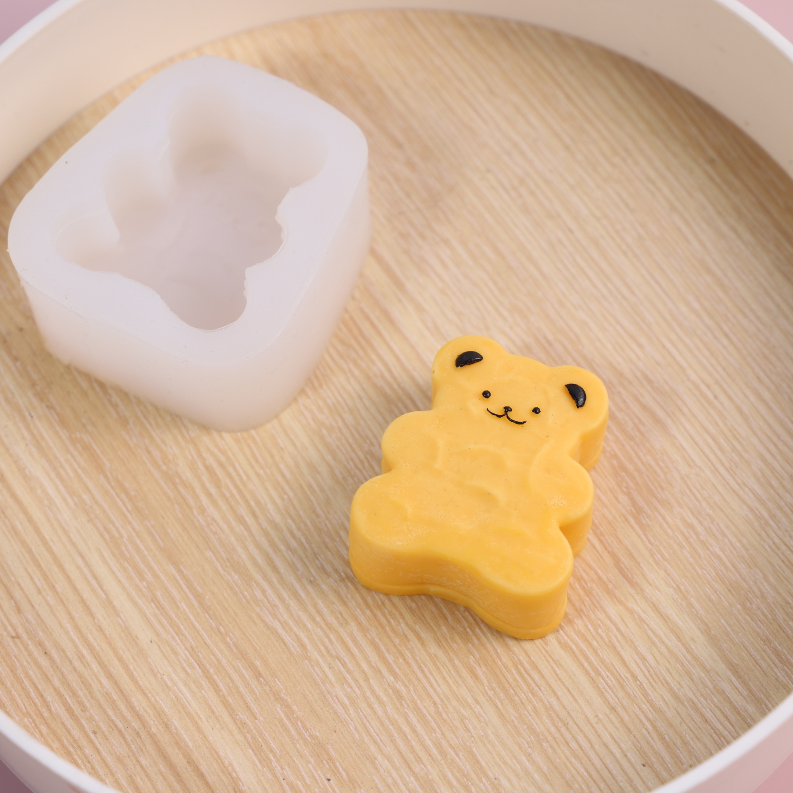 Three-dimensional bear cookies, scented candles, silicone mold, DIY handmade fondant mousse baking, gypsum epoxy resin mold pic 2