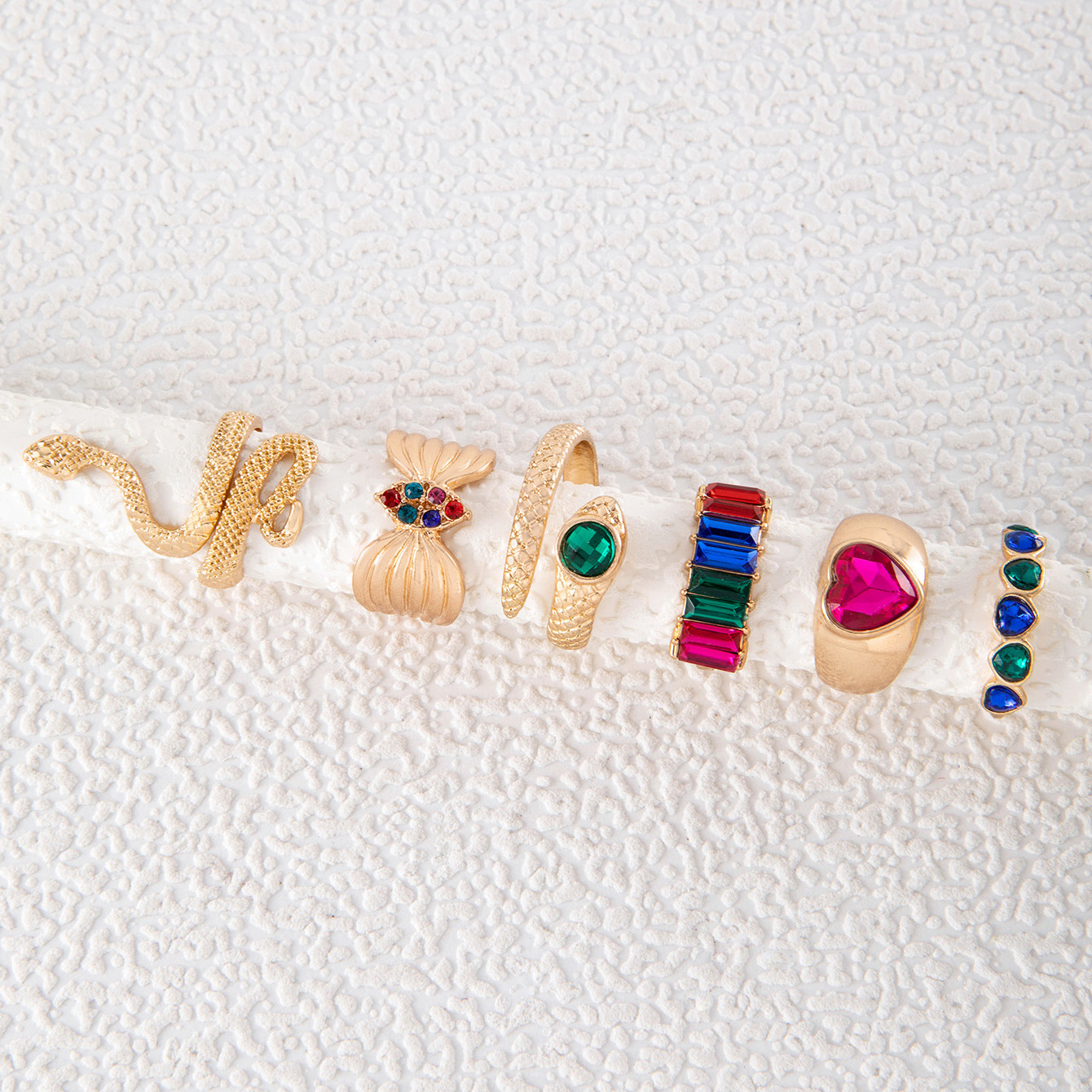 欧美流行饰品戒指手饰 蛇形爱心仿绿宝石镶钻ins风五件套戒指女详情62