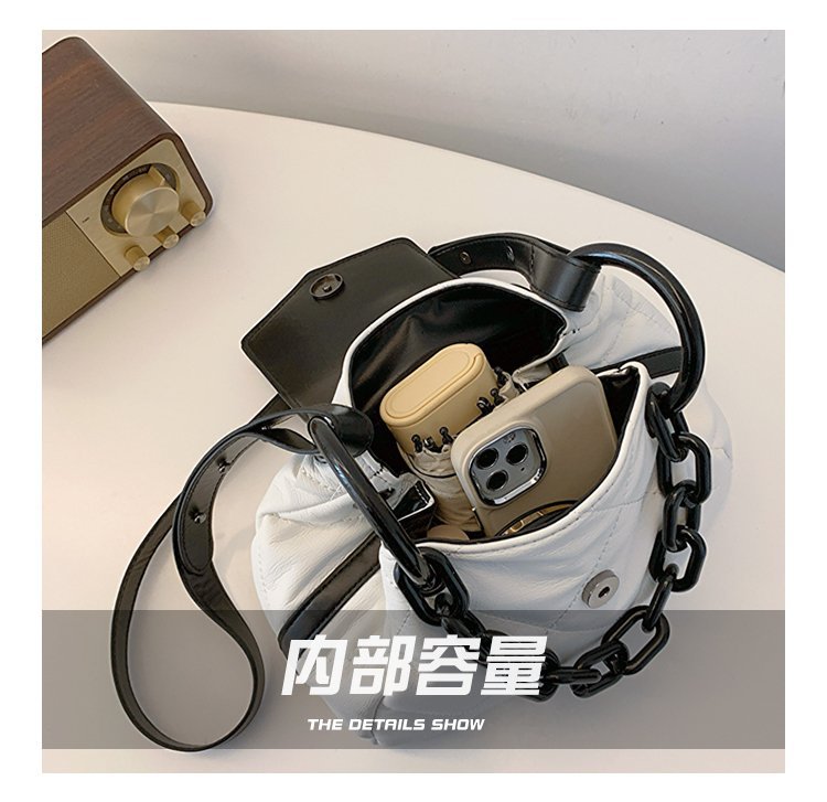 包包女2024新款菱格绣线拼接链条饺子包洋气潮流单肩斜挎手提包包详情8