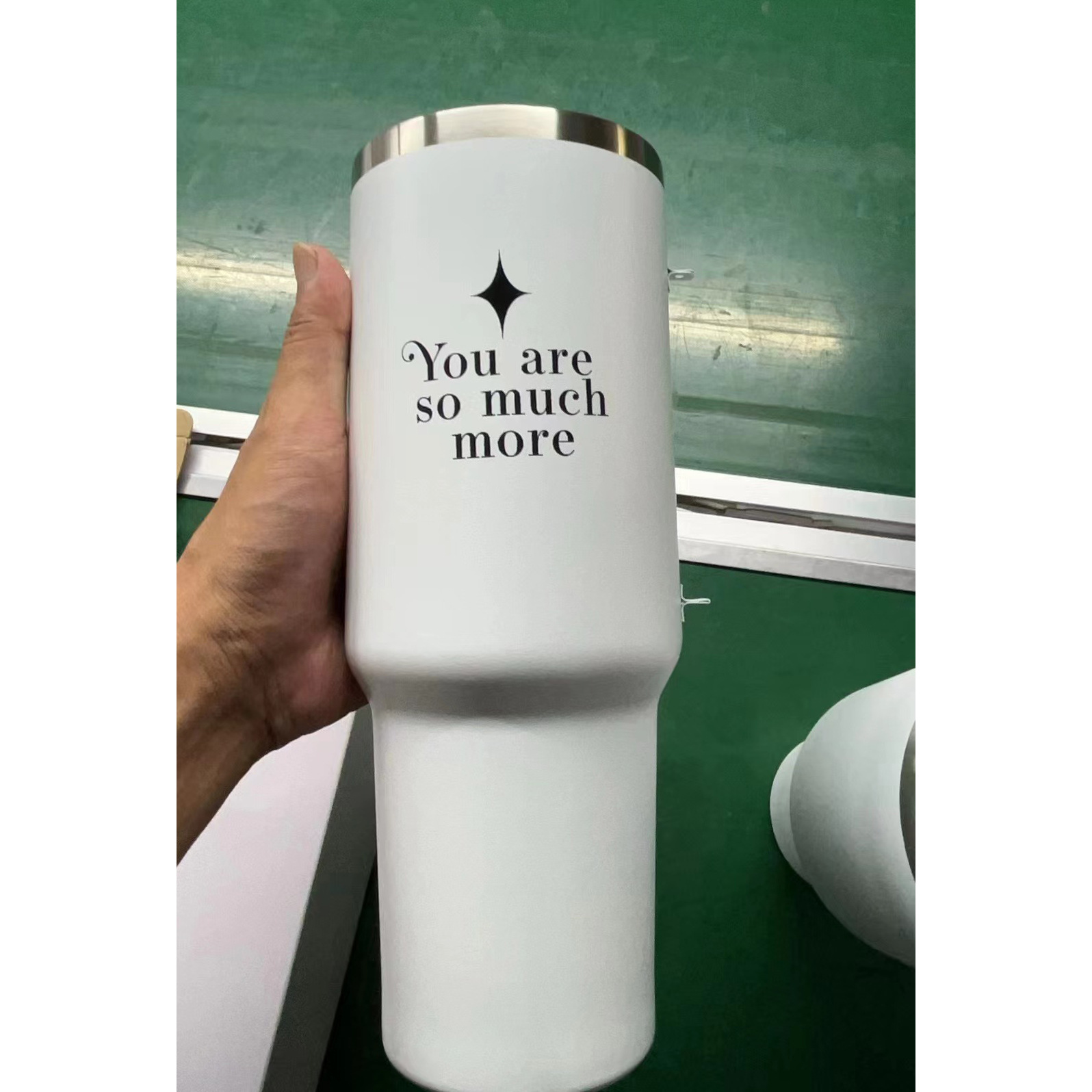 跨境简约大容量双层冰霸杯便携提手耐高温吸管杯汽车杯水杯保温杯详情3