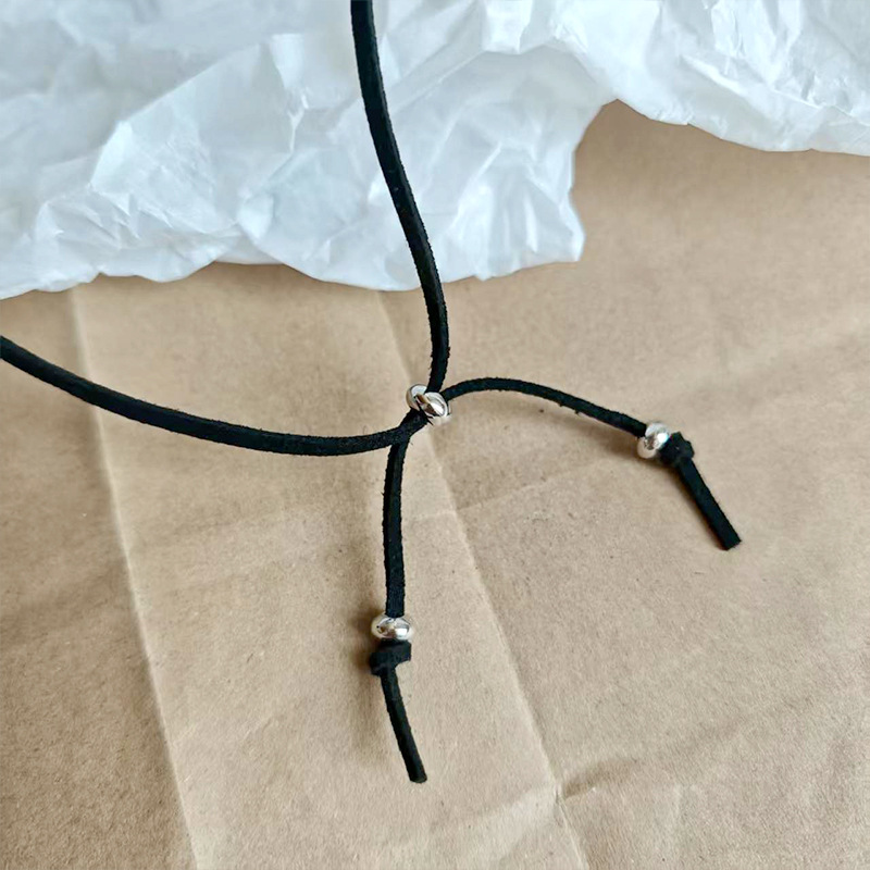 秋冬ins风鲜艳红蘑菇珍珠彩绳项链设计高级感可爱俏皮毛衣卫衣链详情31