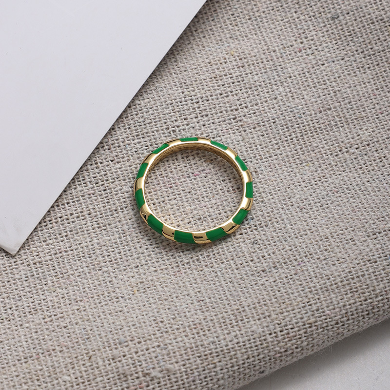 C形珐琅圈圈拼接耳环女法式轻奢小众设计感复古气质银针撞色耳圈详情13