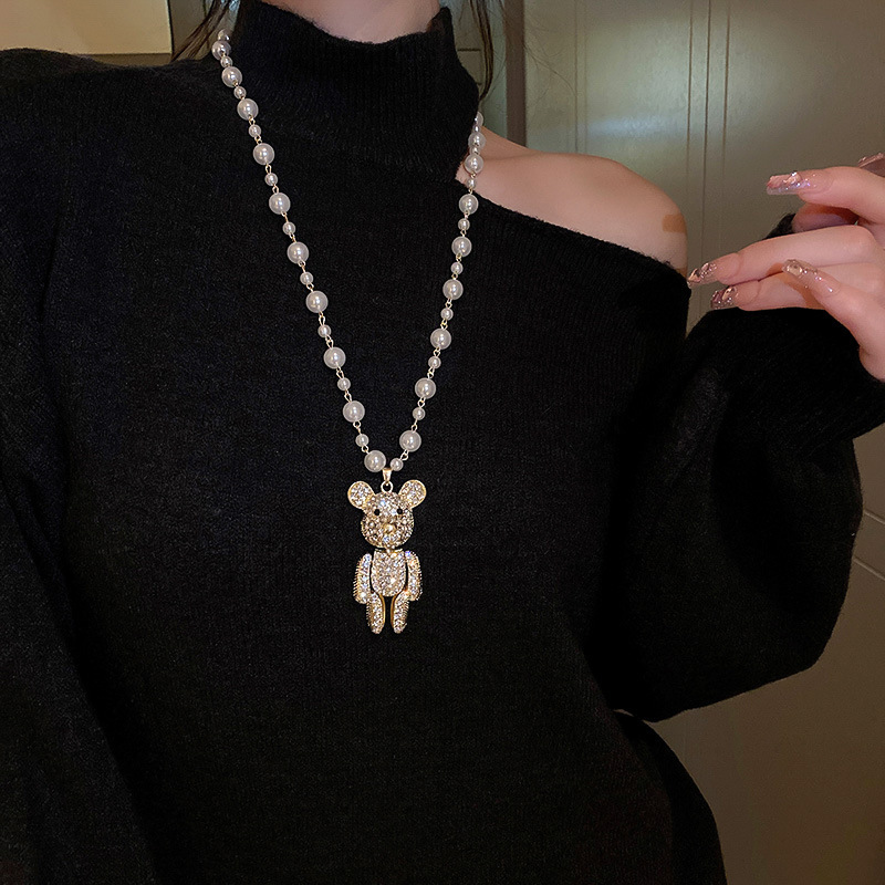 Irregular long pearl necklace, French light luxury style, sweater chain, niche simple and high-end necklace wholesale for women pic 21