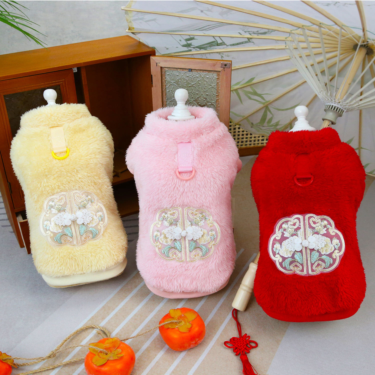 Three-piece plush pet clothing set, pet cat and dog clothes, thickened winter cat clothes, warm cat clothing, pet supplies pic 2