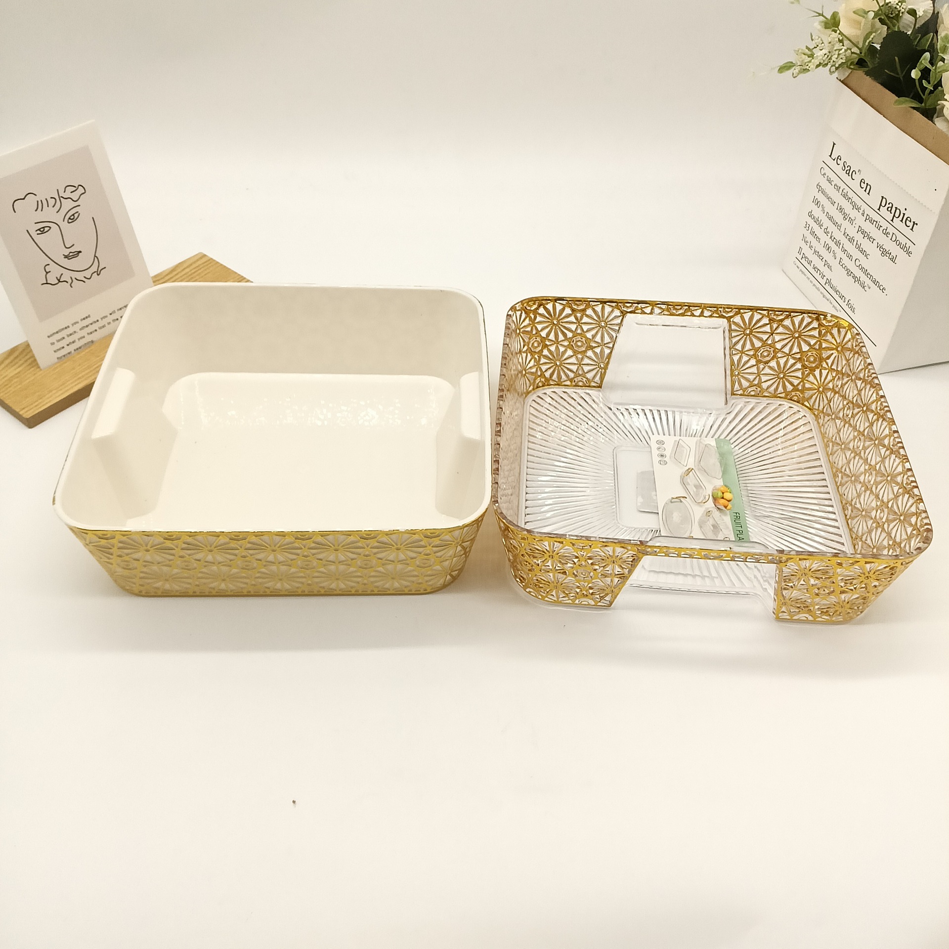 New carved fruit plate, plastic dried fruit plate, cross-border wholesale, square transparent fruit plate with golden lid pic 3