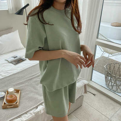 Wholesale set of high-quality Minnie cotton 2023 new summer fashion sportswear, short sleeves and shorts, Korean style two-piece set pic 16