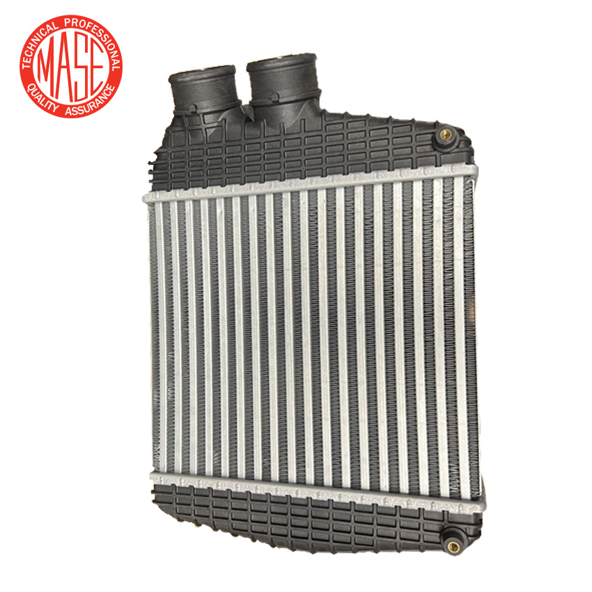 Applicable to the right radiator of the 2017-20 Maserati Levante 670039135 pic 2
