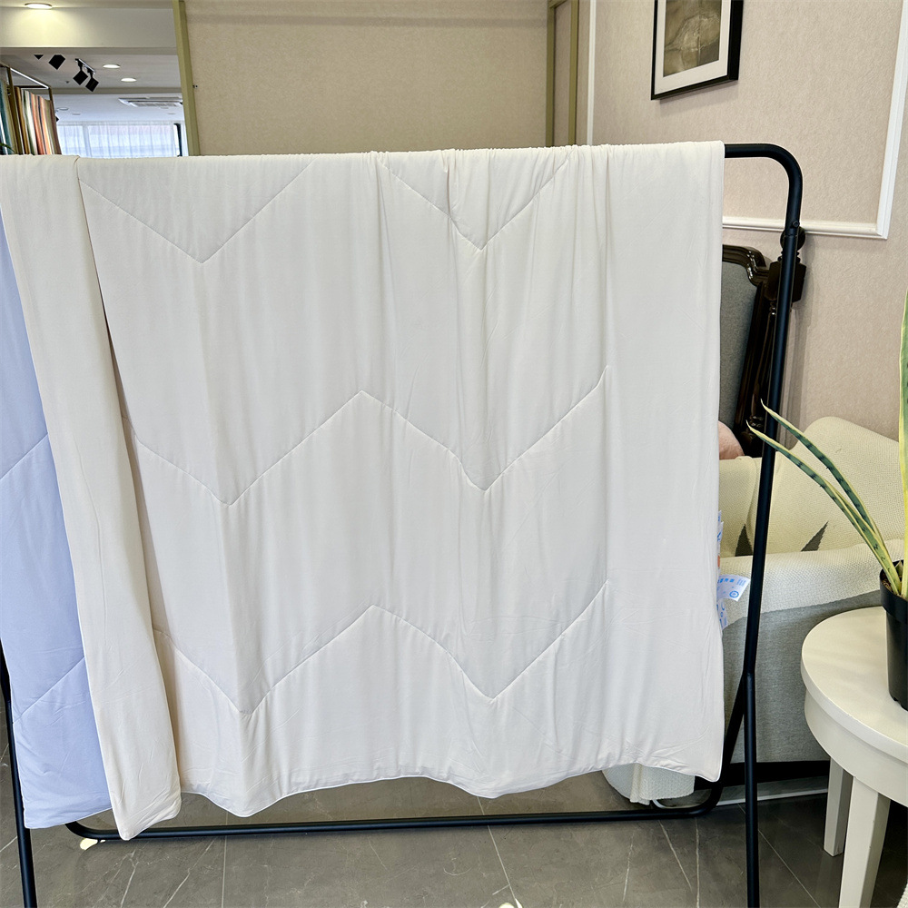 Little Ice Silkworm Cool Sensation Ice Silk Soybean Summer Cool Quilt, summer brocade ammonia naked sleep Cold Quilt, Summer Quilt, machine washable air-conditioned quilt pic 20