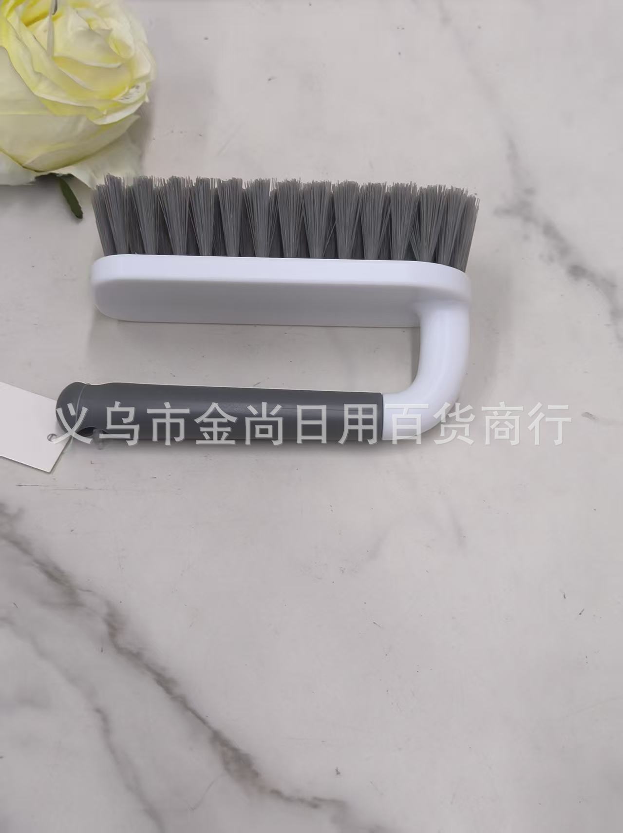 The laundry brush and shoe brush do not damage shoes or shed fibers. The multi-functional laundry brush makes laundry cleaning effortless pic 3