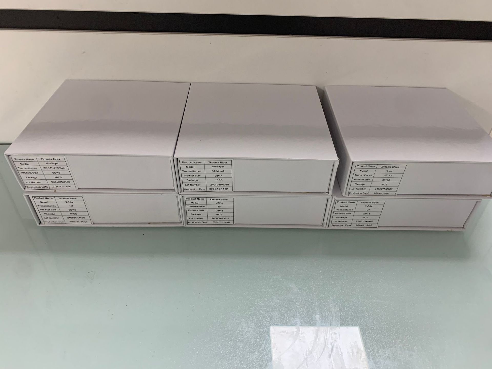 跨境专供氧化锆烧结盘多规格牙科锆牙氧化锆块空白多层氧化锆块详情10