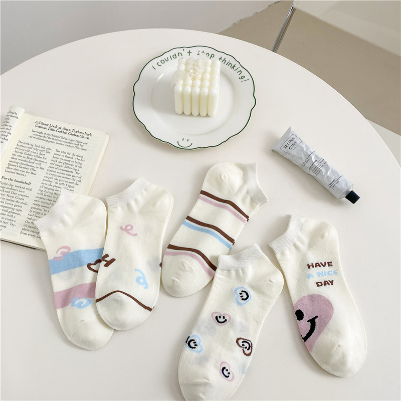 袜子女 夏季薄款女船袜ins潮日系卡通可爱笑脸字母女短袜现货批发详情4