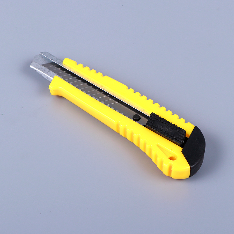 Bagged plastic push utility knife, multi-purpose convenient wallpaper cutting knife, office art stationery unboxing paper cutting knife pic 12