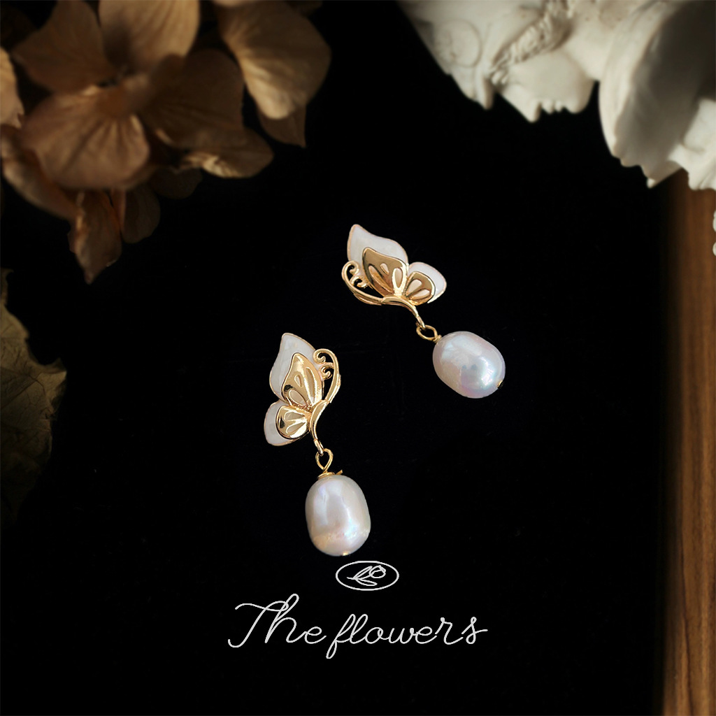 Freshwater pearl French elegant butterfly handcrafted design, small commuter light luxury style earrings, factory earring accessories pic 6