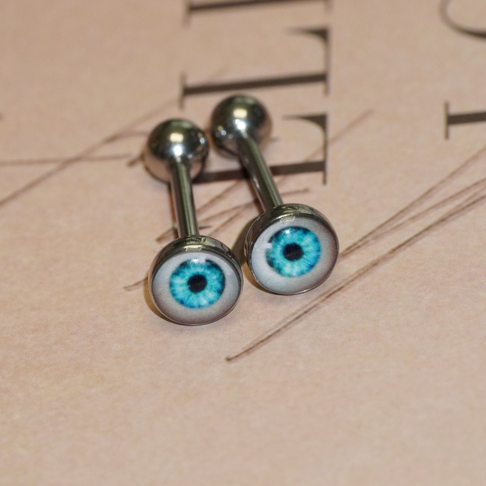 舌钉辣妹眼睛舌环辣妹钛钢人体穿刺饰品穿孔工厂直销亚马逊新款详情6