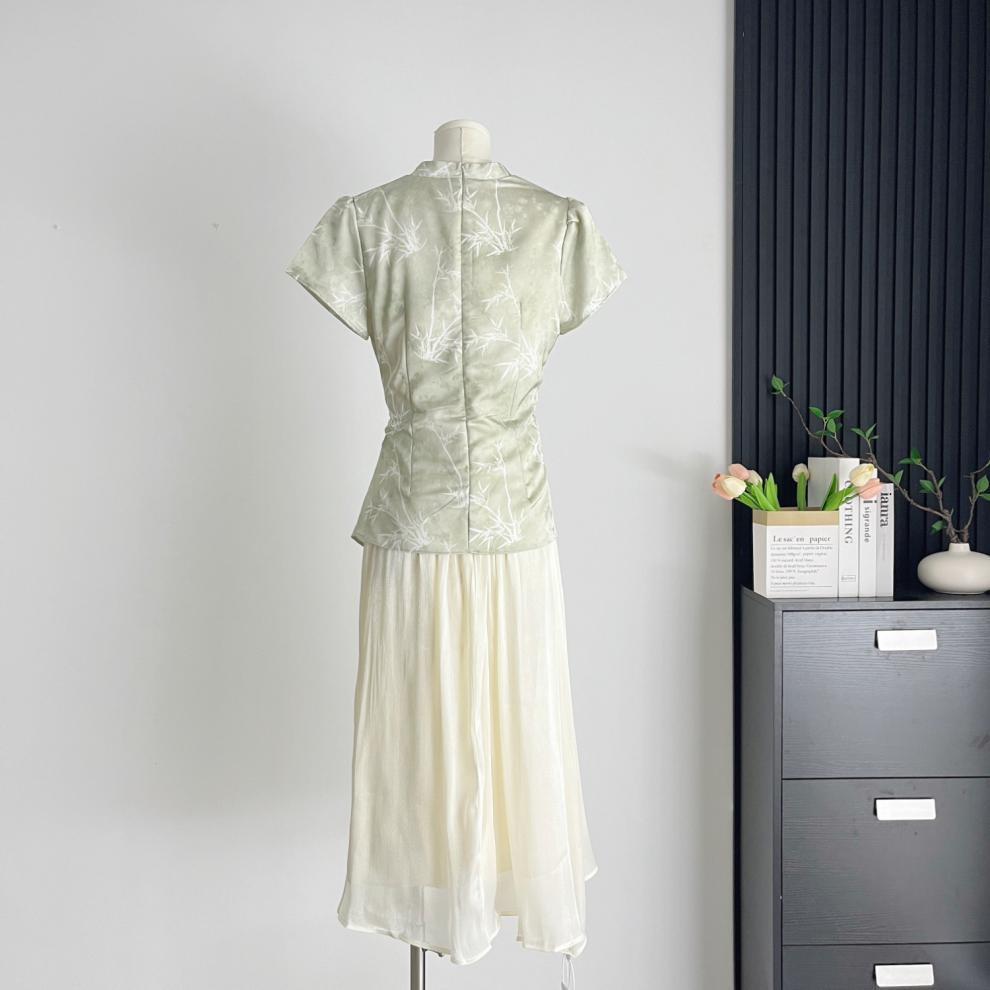 杨大卷国风假两件收腰连衣裙新中式绿色改良旗袍女不规则拼接清冷详情9