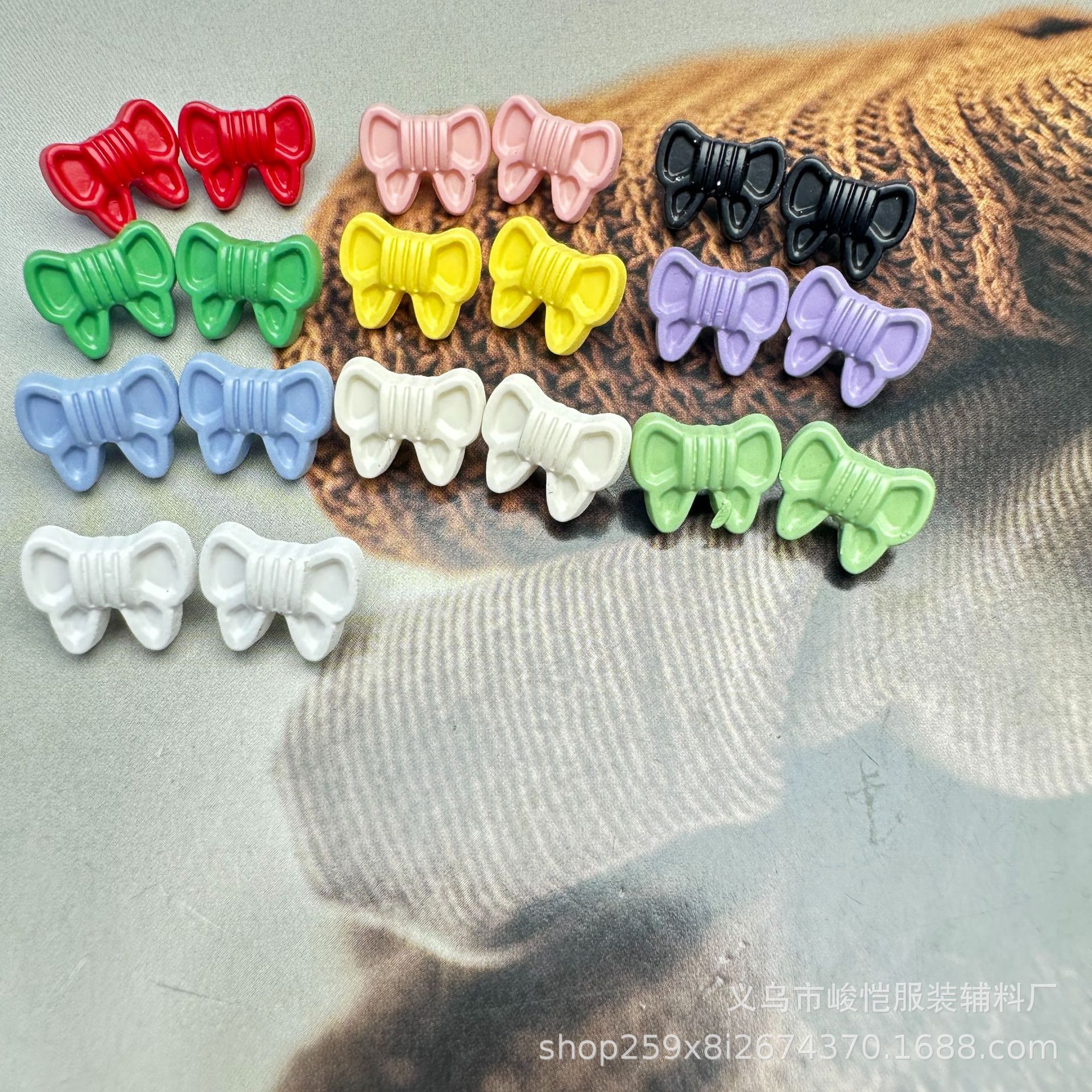 扁蝴蝶结滴油烤漆合金配件diy手工饰品手机链多巴胺直孔高脚纽扣详情5