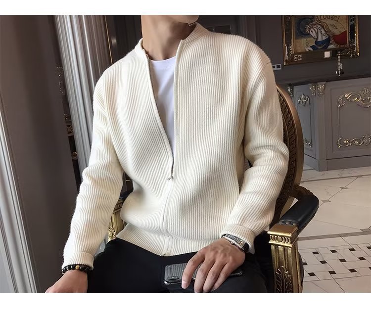 The 2023 new autumn and winter sweater jacket for men, a solid-color knitted cardigan, is a casual, versatile and slimming top for men pic 4