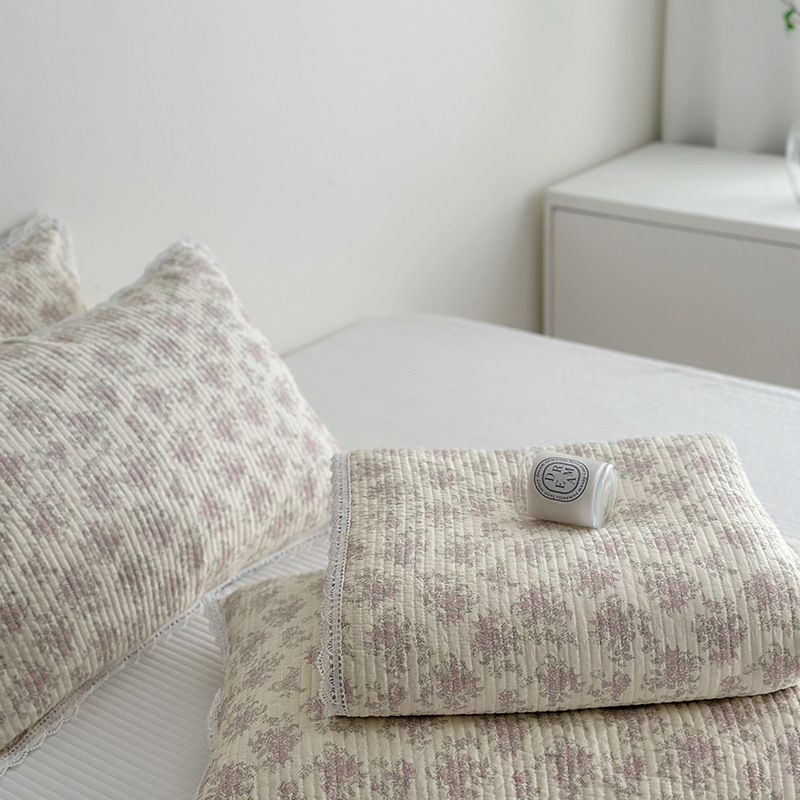 Lisa series, a three-piece set of all-cotton high-temperature sand-washed cotton bed cover, is skin-friendly, breathable and suitable for all seasons pic 31
