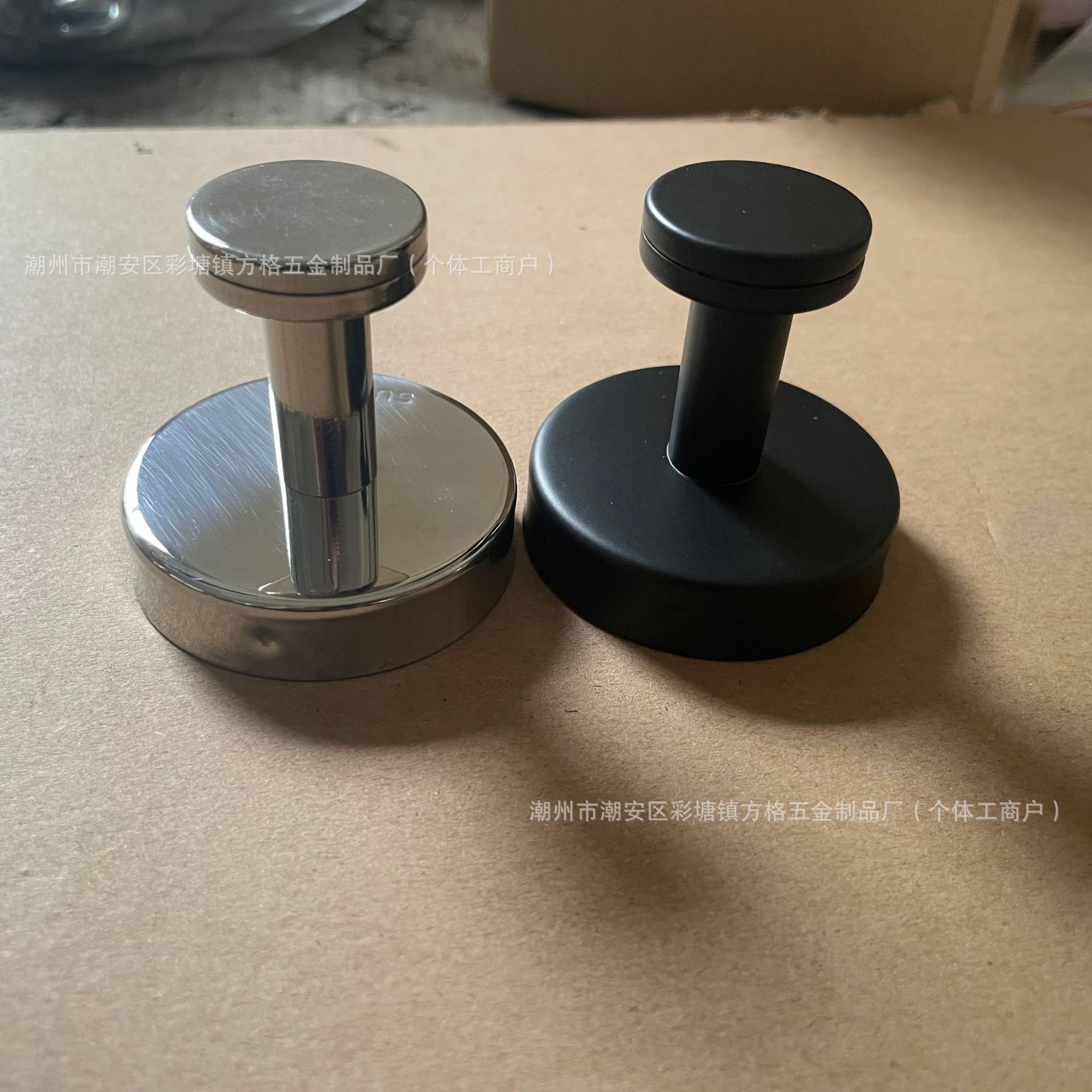 酒店工程304不锈钢卫生间单个挂钩衣服免打孔壁挂衣帽钩子挂墙详情4