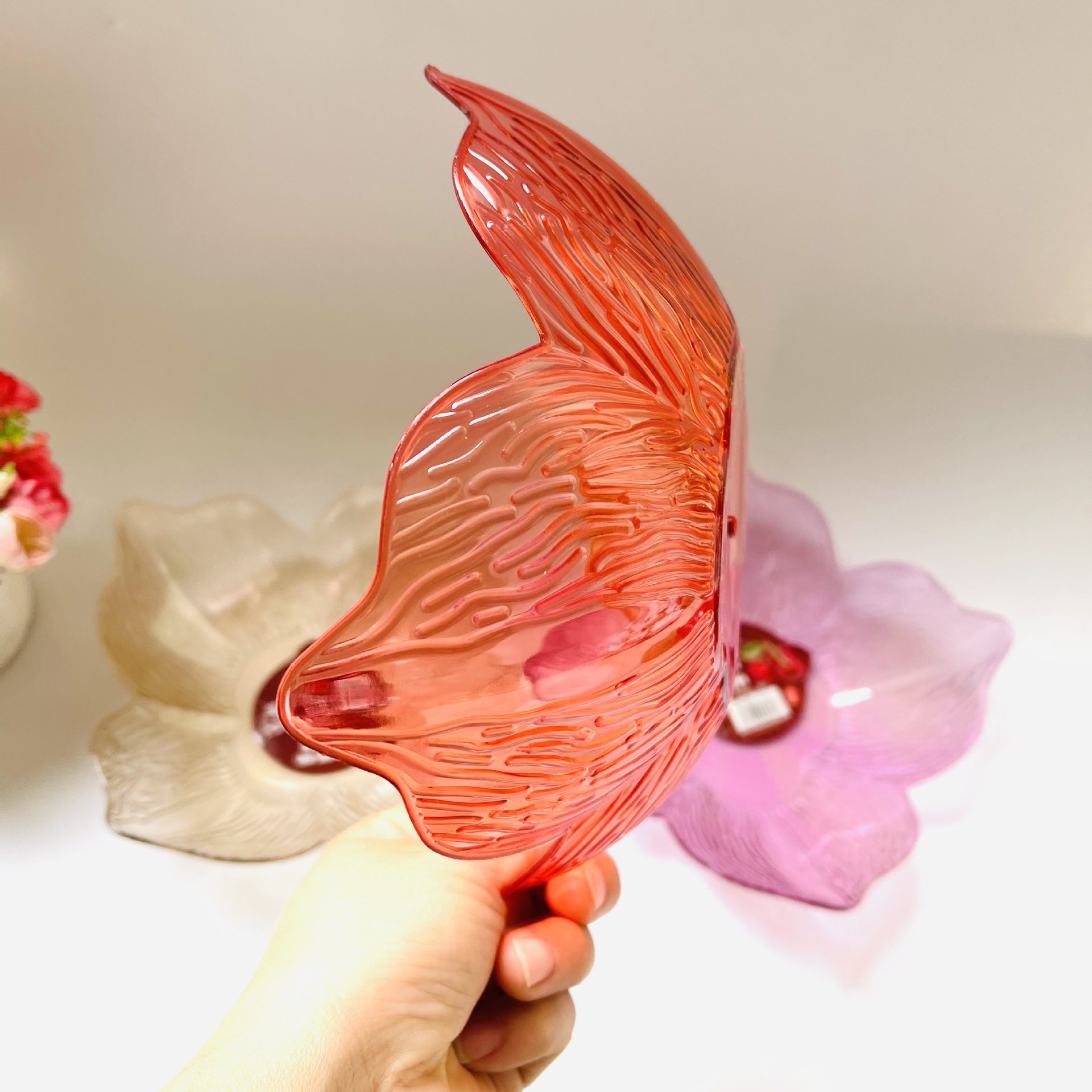 【 Zone 3-7 】 Square petal plate 10/ bag 720/ box Lace fruit plate Transparent Candy Plate Petal Snack plate Plastic plate 1 yuan 2 yuan Source New material fruit plate wholesale pic 5