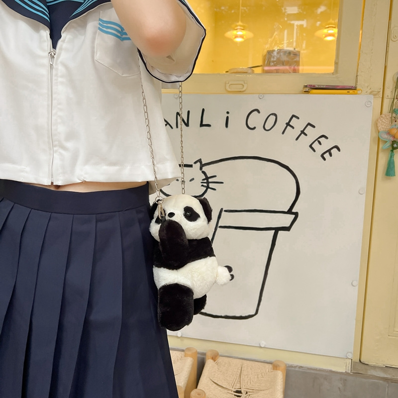 2024新款时尚熊猫双肩包清新甜美可爱卡通毛绒玩具包仿真抱枕背包详情30