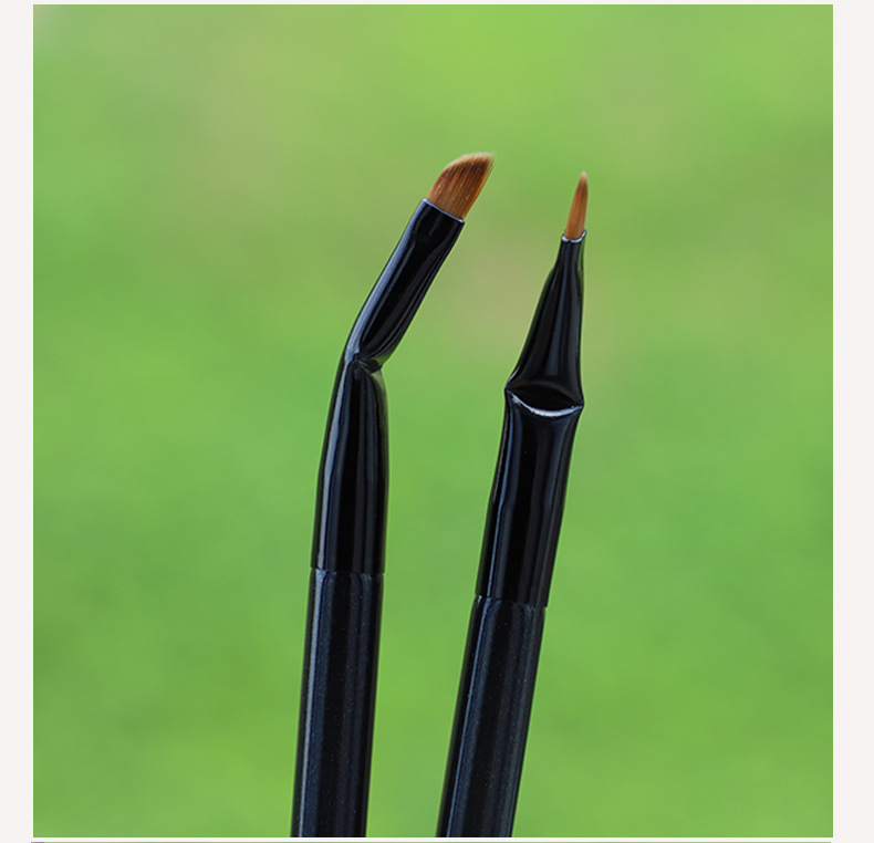 新款折角眼线刷超薄刀锋精细斜头眼线刷眼睑下至卧蚕初学美妆工具详情11