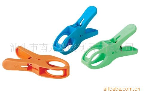 塑料衣架衣夹 塑料夹子详情8