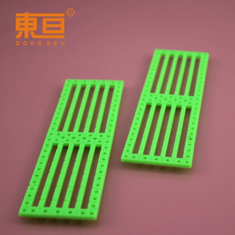 Technology building block parts 375120 green vertical grating 1/2 grating DIY accessories Technology small creations Polycarbonate sheet creative assembly toys Application Scenario