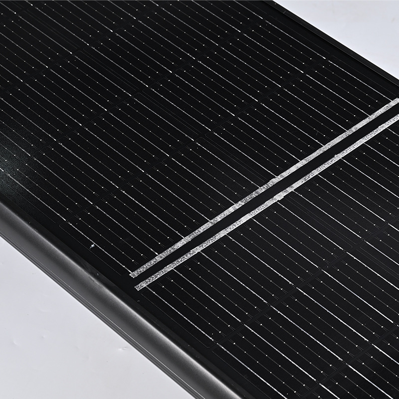 Solar LED street lamp, sensor waterproof, outdoor park and courtyard lighting integrated energy-saving lamp, lights up at night Application Scenario