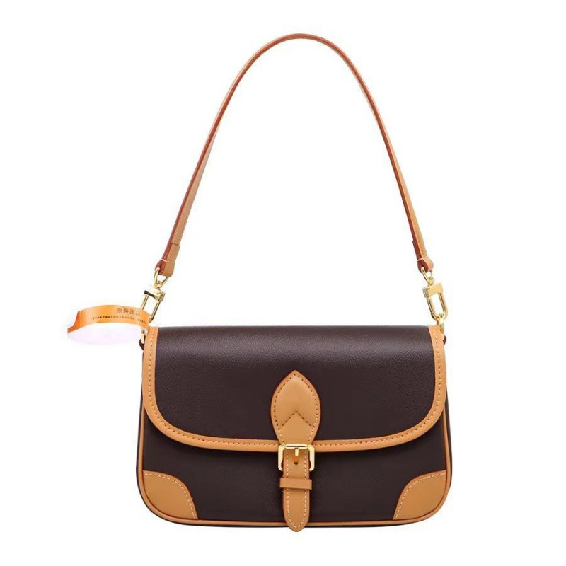 男士渠道货法棍包老花宽肩带单肩斜挎腋下包颗粒感强油润质感菱形点阵皮具男包袋详情图5