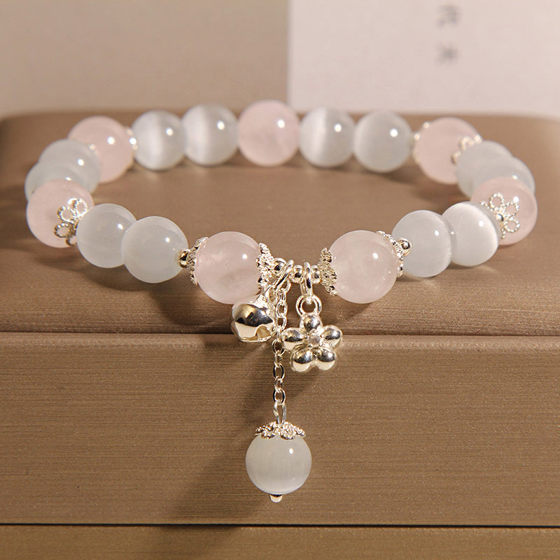 The cat's eye rose quartz bracelet is a versatile and stylish student bracelet with an ins high-end feel. It's a perfect gift for your best friend or girlfriend