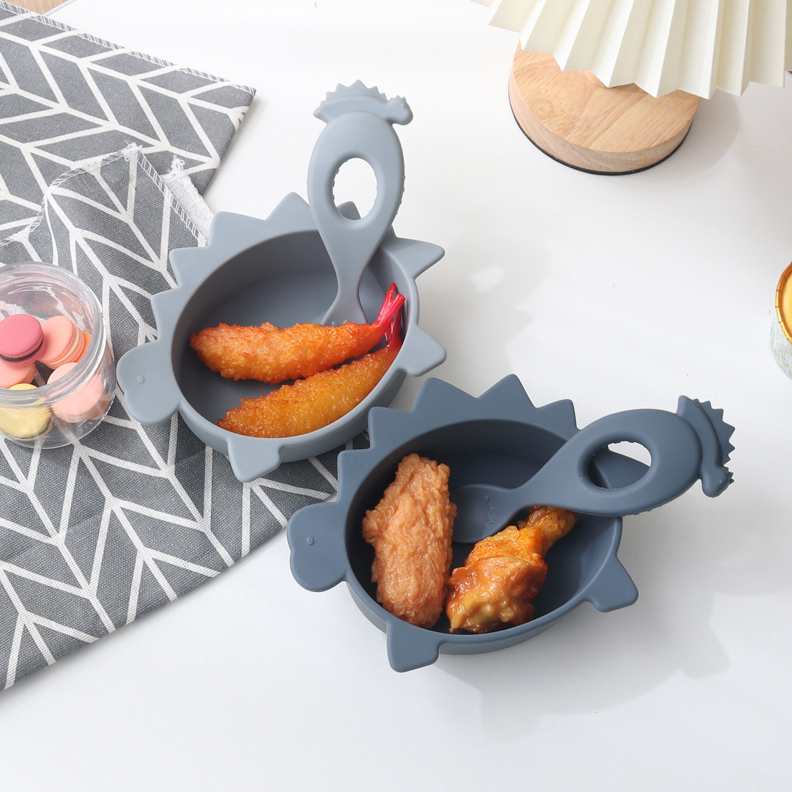 Cross-border explosive dinosaur silicone rice bowl children's tableware feeding tableware baby feeding complementary food silicone bowl baby special silicone bowl Specification drawing