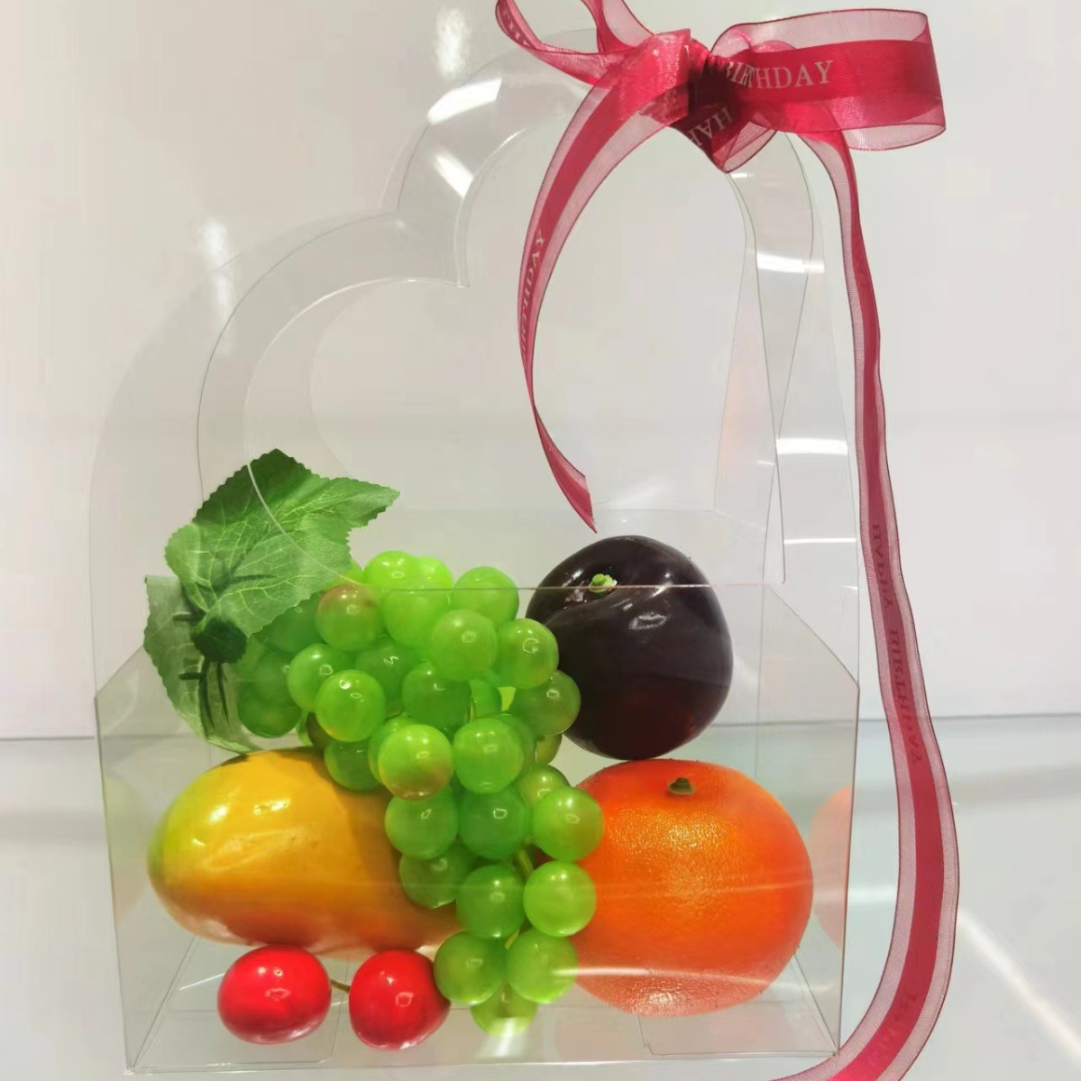 Environmentally friendly food-grade transparent gift bags, special hand-held fruit bags for flower packaging, flower gift bags, high-end gift packaging bags Application Scenario