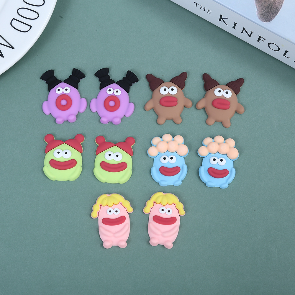 PVC soft glue cartoon sausage mouth eyes mobile phone case DIY Crocs shoes shoes flower pencil box storage box refrigerator patch DIY jewelry creative decoration Specification drawing