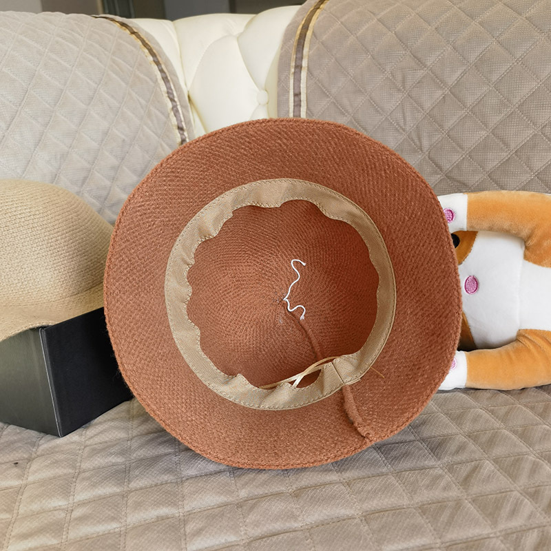 New winter products for 2023 are now available: Korean-style thickened warm woolen hat, Japanese-style bucket hat, simple and fashionable face-enhancing small knitted women's hat, adult size Specification image