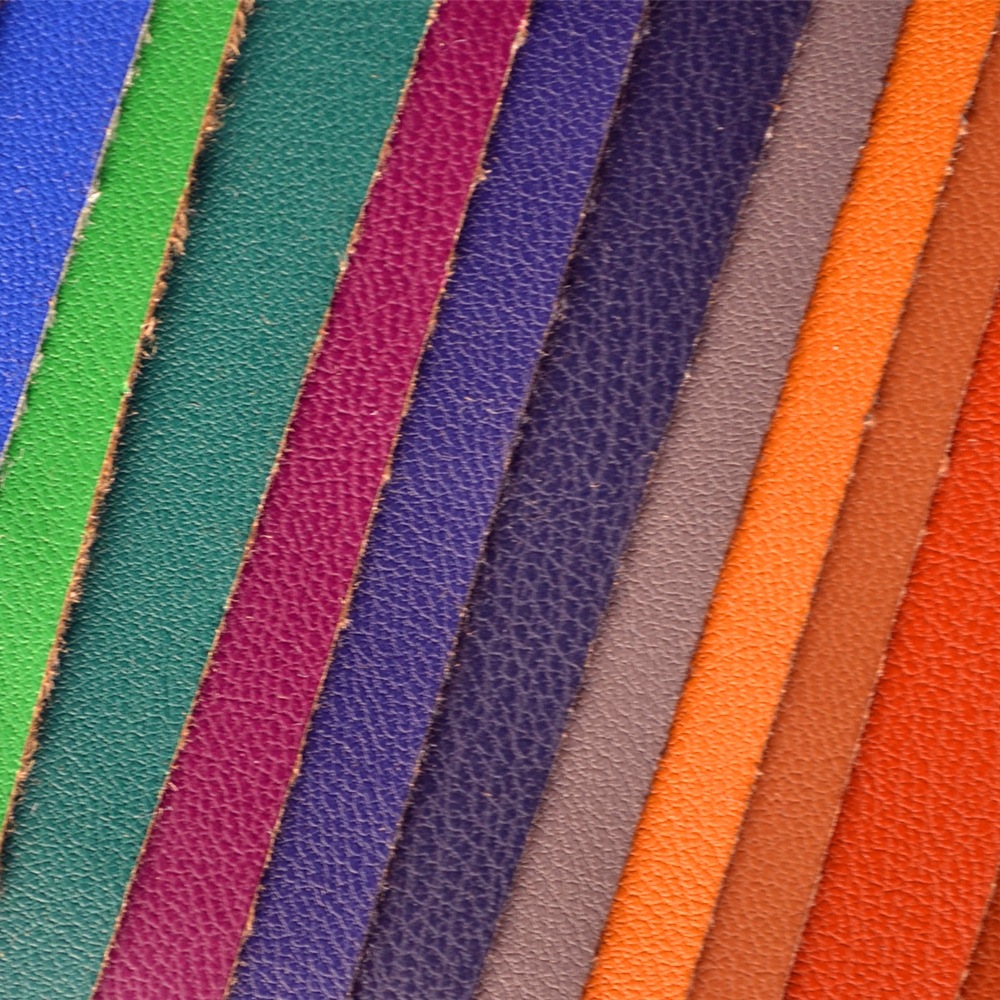 In stock, 0.6mm small sheep sheep pattern soft leather PU leather high-grade artificial leather fabric is available. It is suitable for fashionable bags and clothing. The PU leather has a fine texture and is an artificial leather full figure