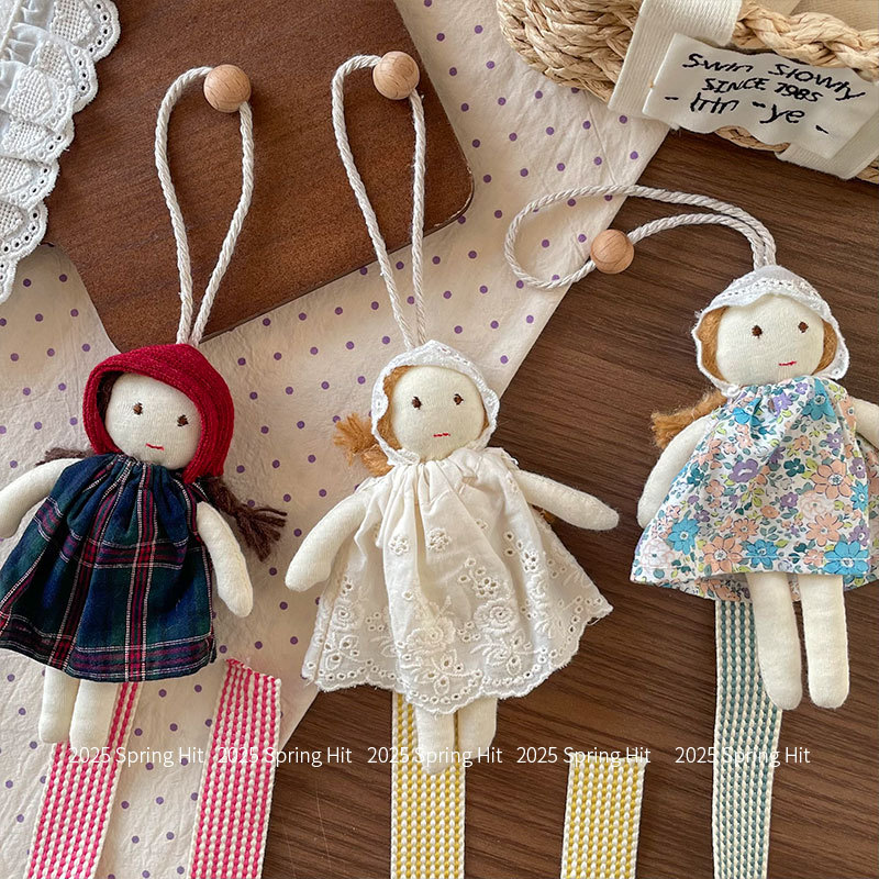 新款韩版卡通公仔娃娃挂件儿童发夹收纳绳可爱摆件装饰物少女房间挂饰成品