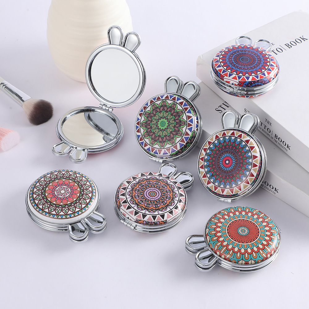 复古双面便携化妆镜小巧兔耳折叠民族风补妆镜女日用百货卫浴用品详情图2